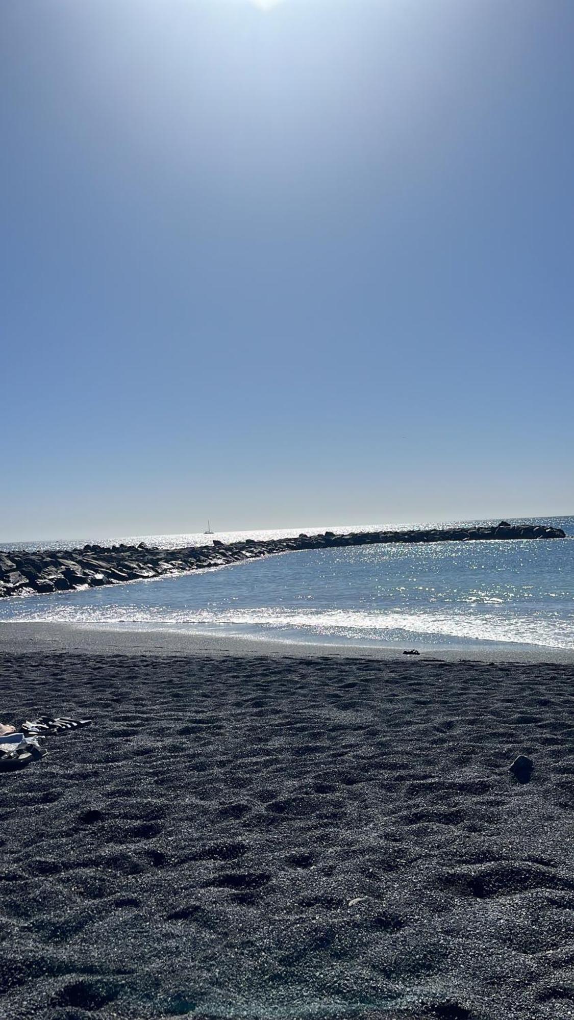 Playa Del Duque-Amazing Views 2 Bedroom アデヘ エクステリア 写真