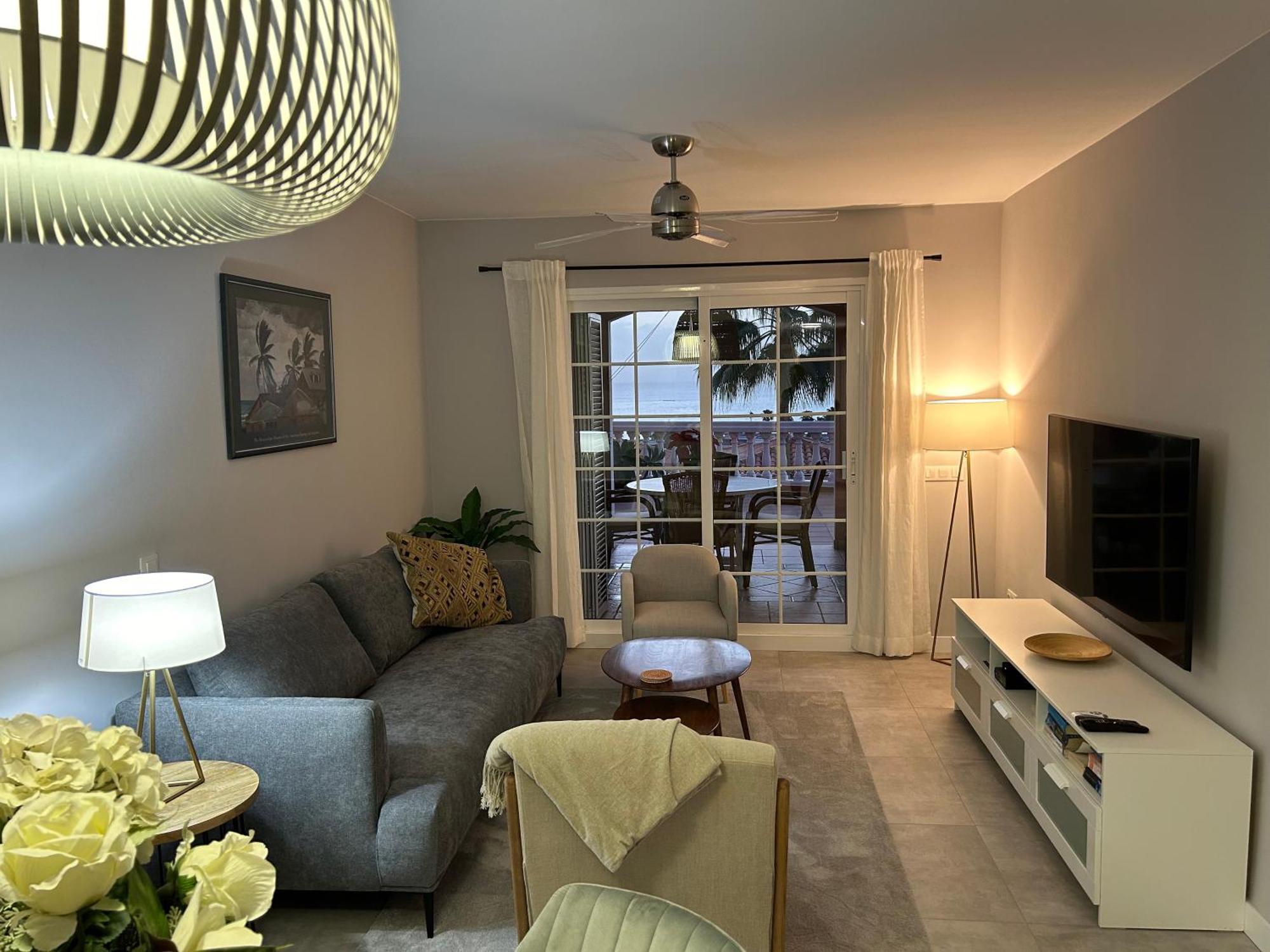 Playa Del Duque-Amazing Views 2 Bedroom アデヘ エクステリア 写真