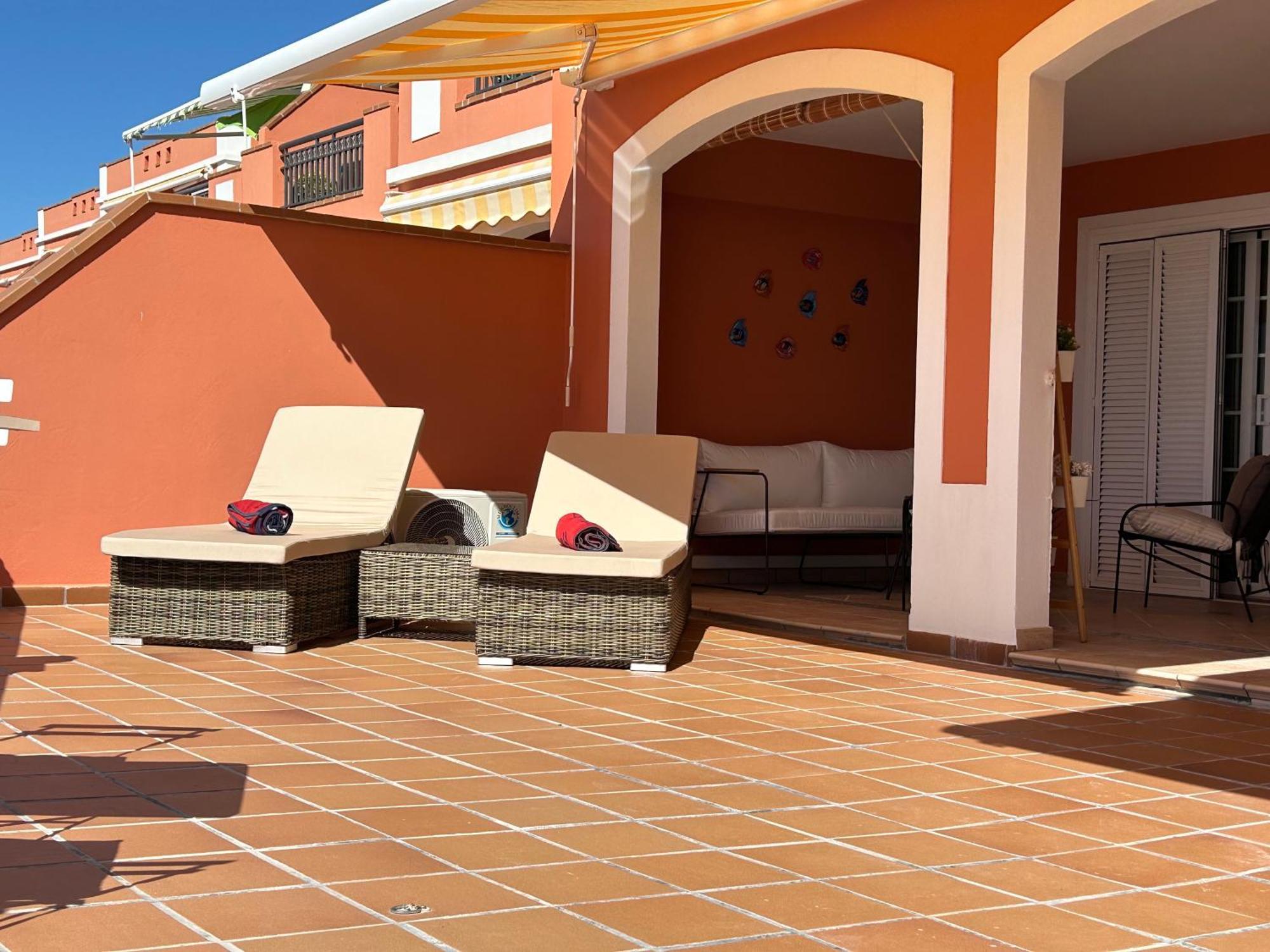 Playa Del Duque-Amazing Views 2 Bedroom アデヘ エクステリア 写真