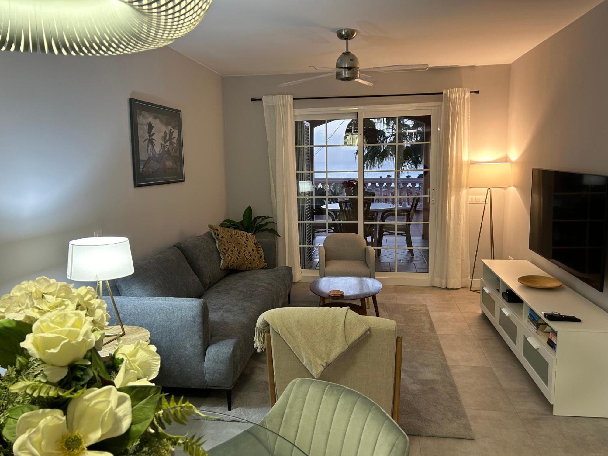 Playa Del Duque-Amazing Views 2 Bedroom アデヘ エクステリア 写真
